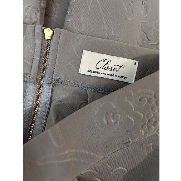 Closet London Floral Embossed A-Line Skirt Size 8 Gray Pleated Midi Pockets - Picture 3 of 4